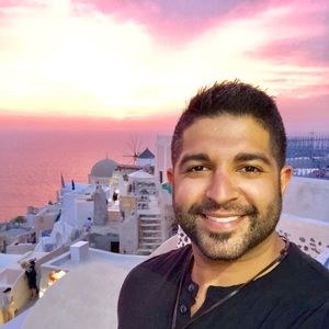 Meet your Posher, Dev